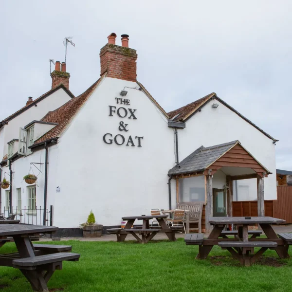 Country Pub Tiddington